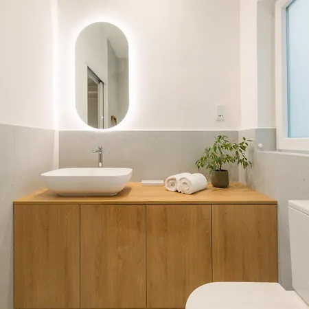 High Street Luxury Apartament *